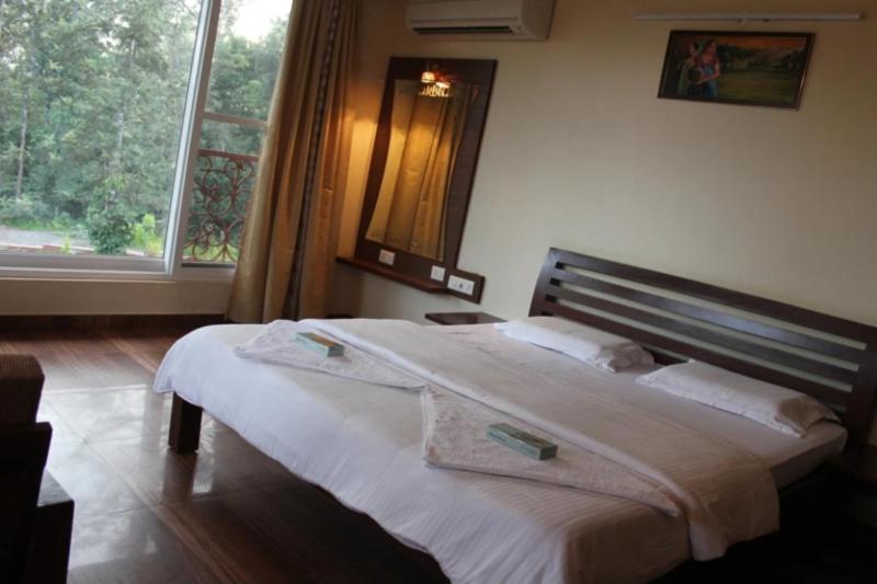 Nikhara Estate Resorts Kodlipet Exterior photo